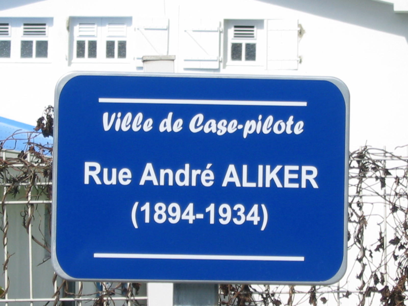 alikerrue.jpg