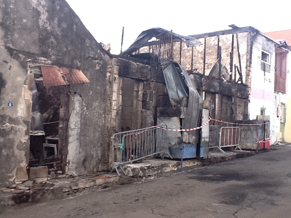 carbet.incendie1.jpg