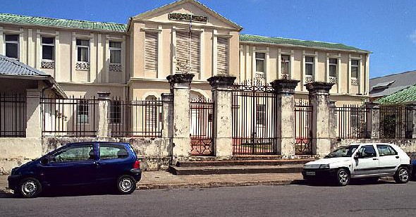 cayenne.palais.justice.jpg