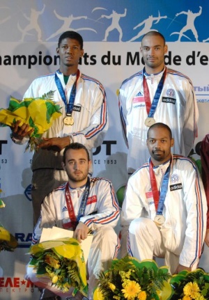freres-jeannet-medaille-or-epee-equipe.jpg