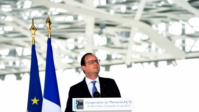 memorial.acte.hollande.jpg