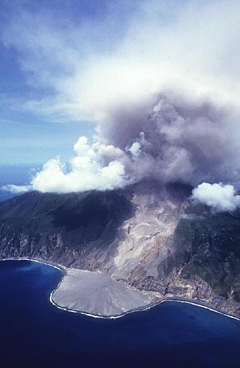 montserrat1_m.jpg