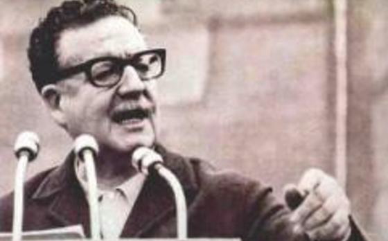 salvadorallende2.jpg